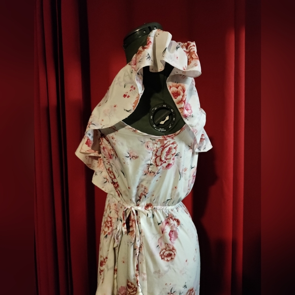 Floral faux wrap dress - Picture 6 of 8